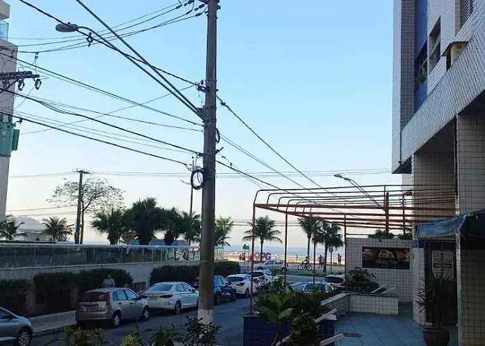 Predio Frente A Praia Ap 615